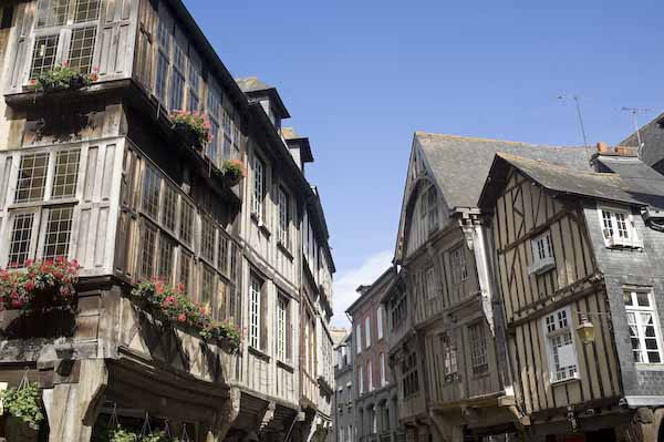 Dinan