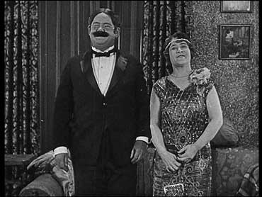 Amale e piangi (Lov'em and Weep) - Laurel & Hardy